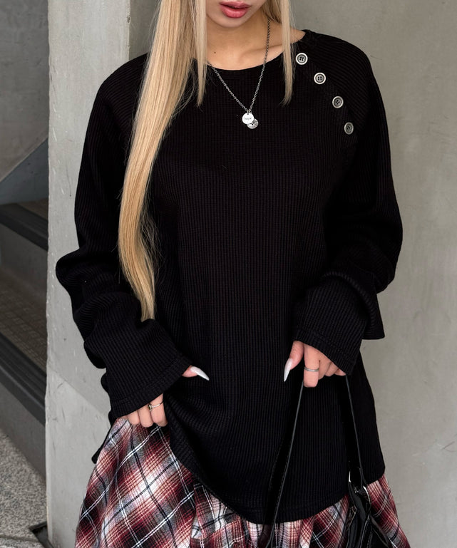 メタルボタンワッフルロンT/ブラック モデル：167㎝ FREE着用