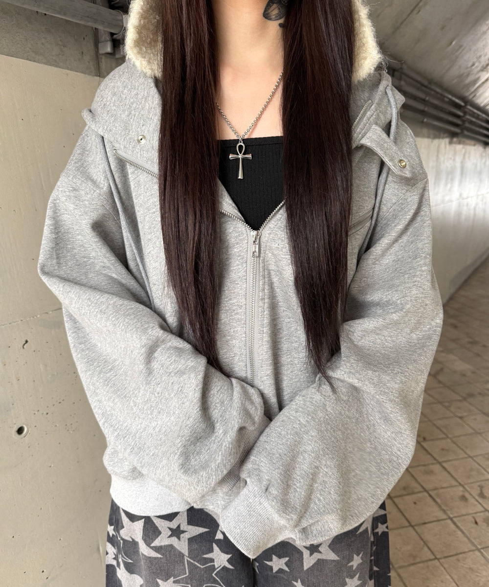 杢グレー モデル：160㎝ FREE着用