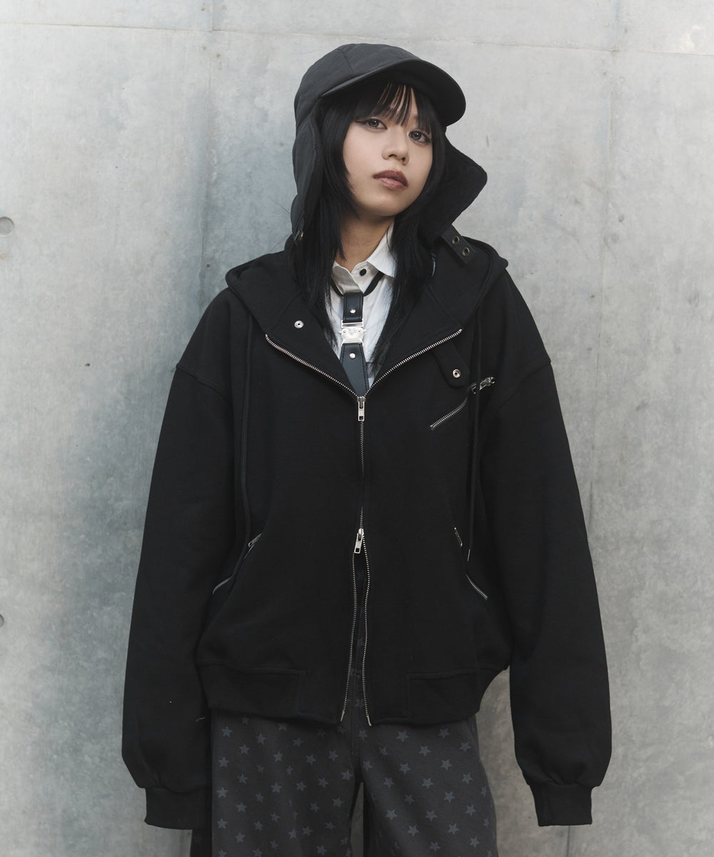 ブラック モデル：163㎝ FREE着用