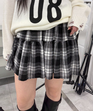 ブラック モデル：160㎝ FREE着用