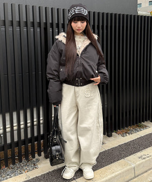 ブラック モデル：160㎝ FREE着用