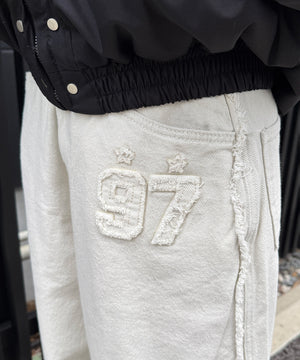 ホワイトアイボリー モデル：160㎝ S着用