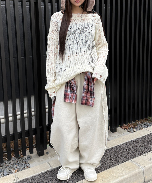 ホワイトアイボリー モデル：160㎝ S着用