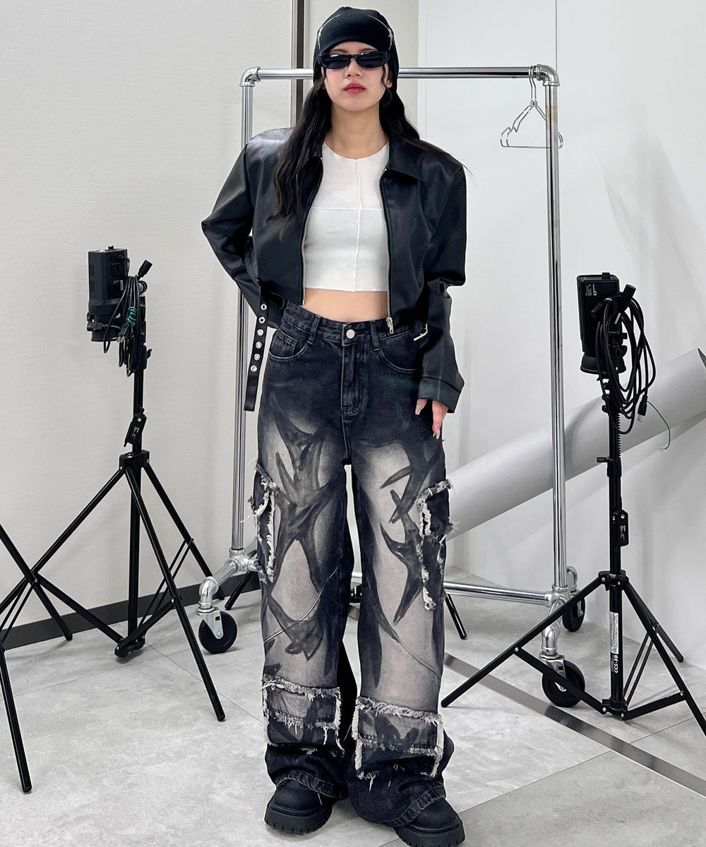 ブラック モデル：154㎝ FREE着用