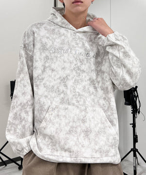 グレー モデル：178㎝ FREE着用