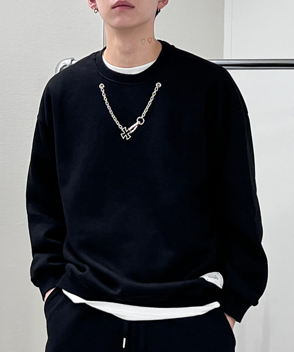 ブラック モデル：178㎝ XL着用