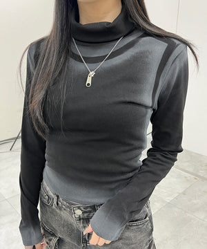 ブラック モデル：154㎝ FREE着用