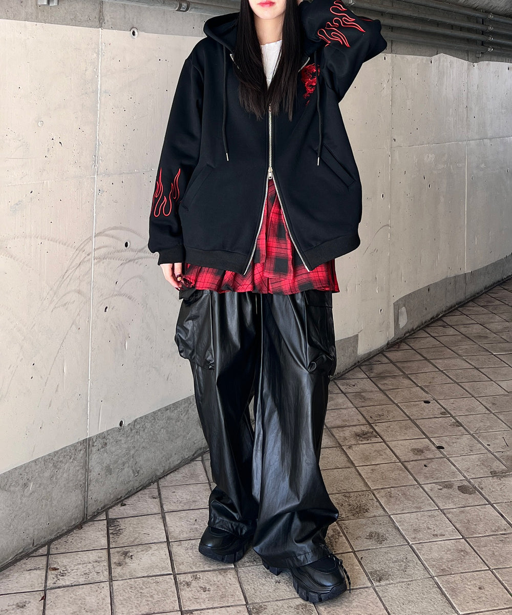 ブラック モデル：154㎝ L着用