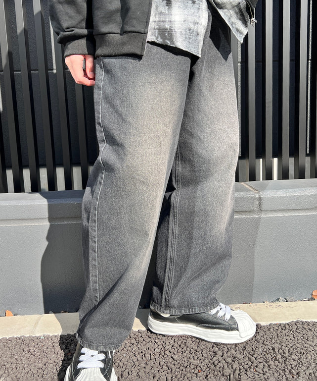 ブラック モデル：178㎝ L着用