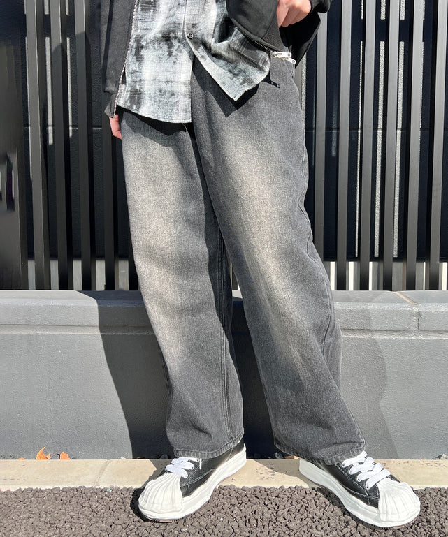 ブラック モデル：178㎝ L着用