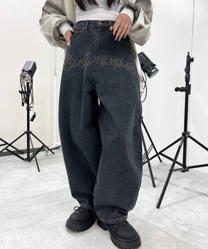 ブラック モデル：154㎝ S着用