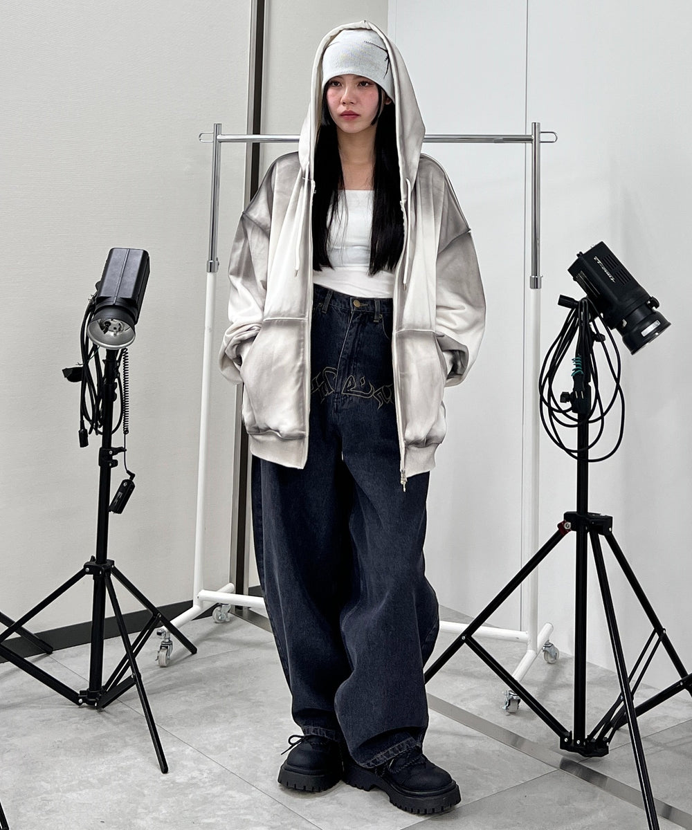 ブラック モデル：154㎝ S着用