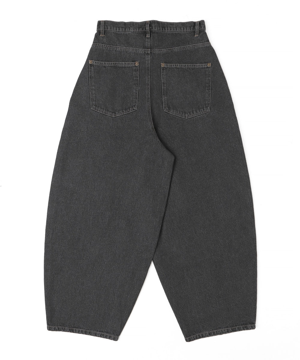 フロントエンブロバギーデニム
