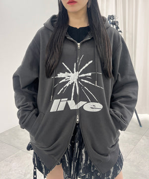 スミクロ モデル：154㎝ L着用