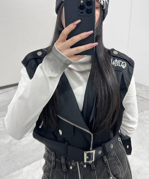 ブラック モデル：154㎝ FREE着用