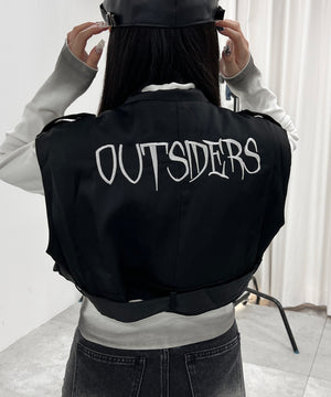 ブラック モデル：154㎝ FREE着用