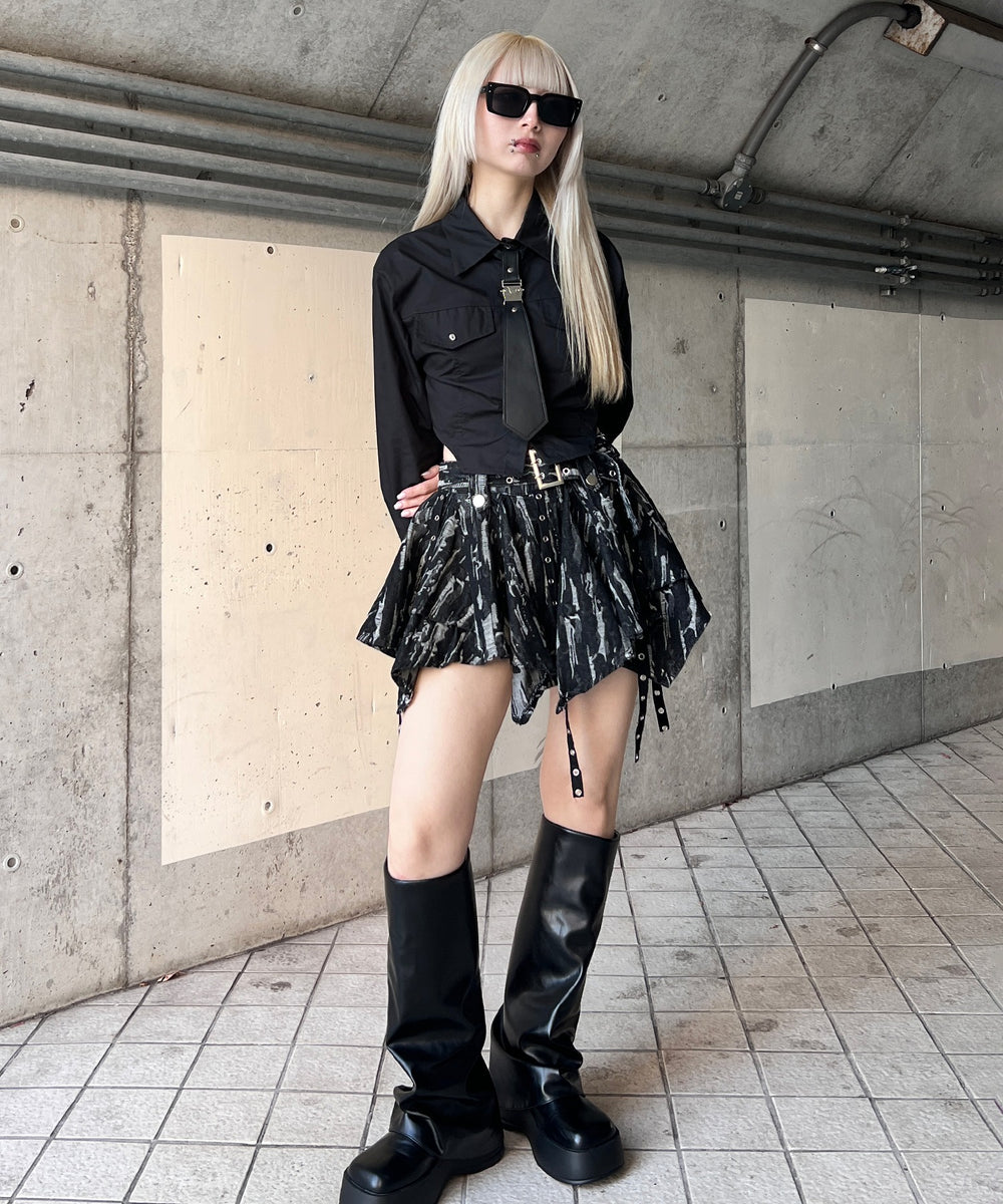 ブラック モデル：154㎝ FREE着用