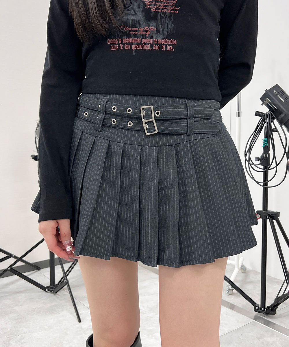 グレー モデル：154㎝ S着用