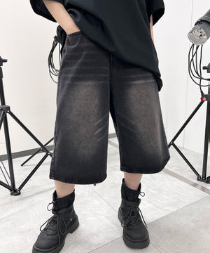 ブラック モデル：154㎝ S着用