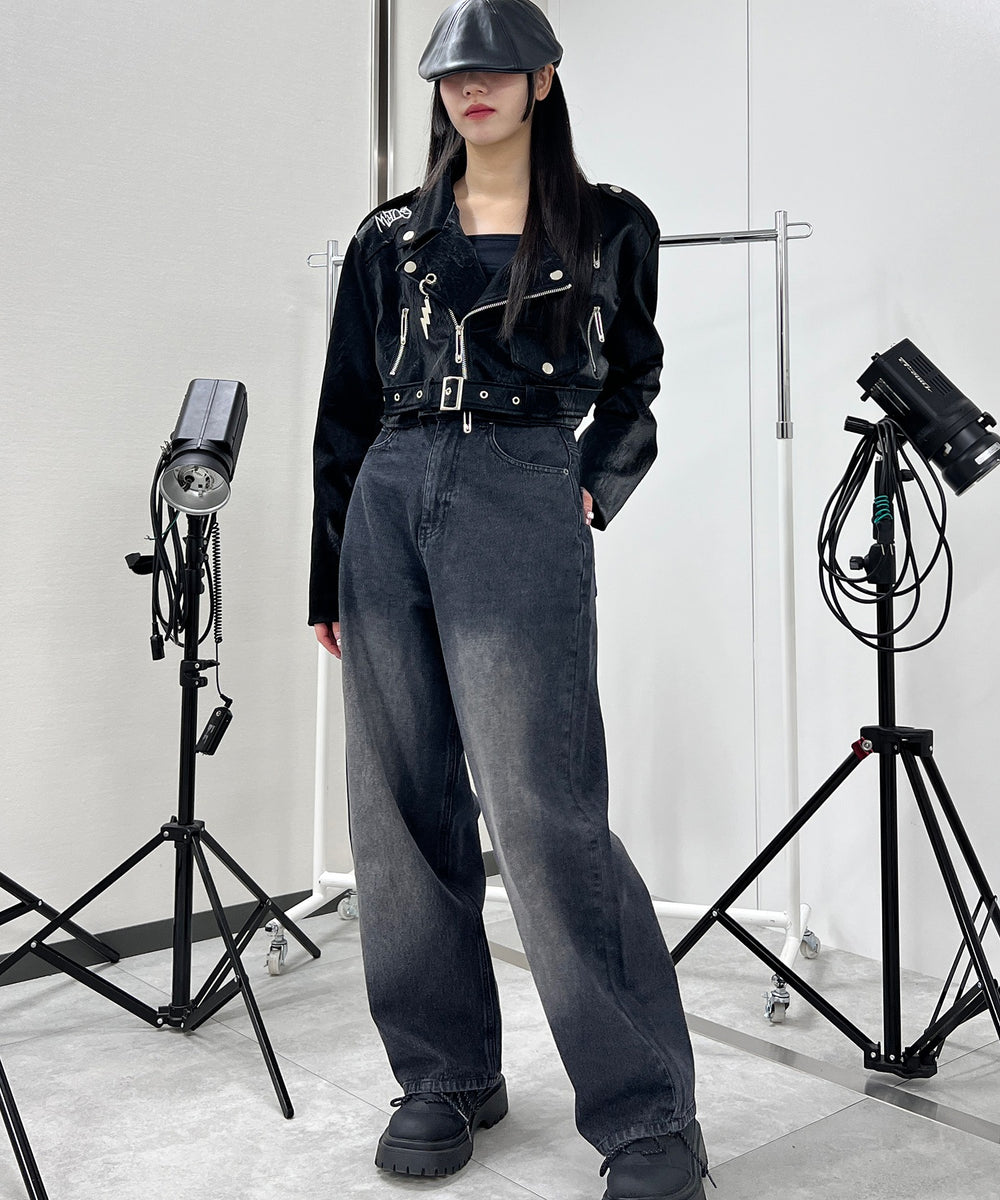 ブラック モデル：154㎝ FREE着用