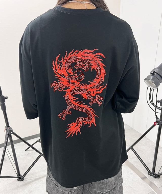 ブラック モデル：154㎝ FREE着用