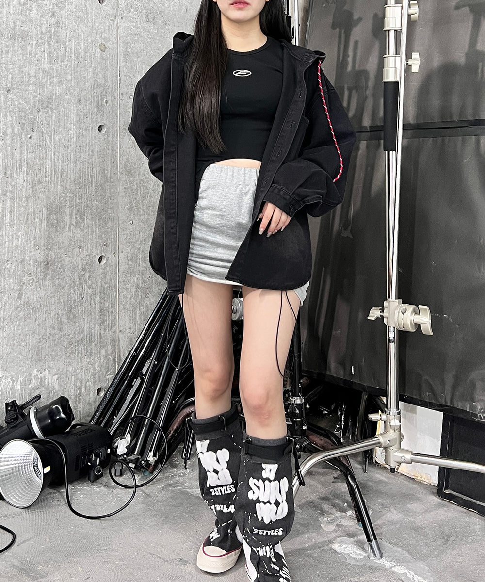 ブラック モデル：159㎝ FREE着用