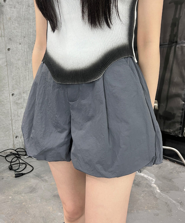 グレー モデル：154㎝ FREE着用