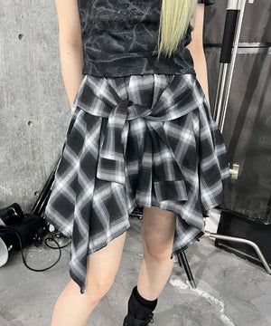 ブラック モデル：159㎝ FREE着用