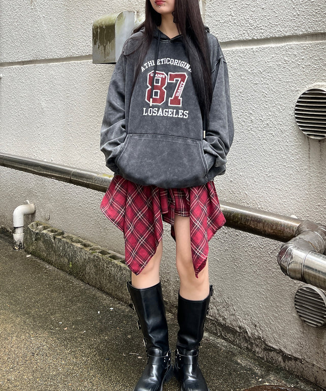 レッドソノタ モデル：160㎝ FREE着用