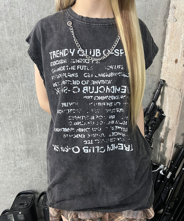 柄4 モデル：160㎝ FREE着用