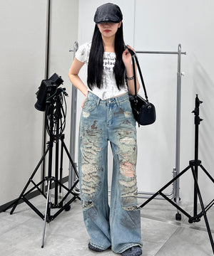 ホワイト モデル：154㎝ FREE着用