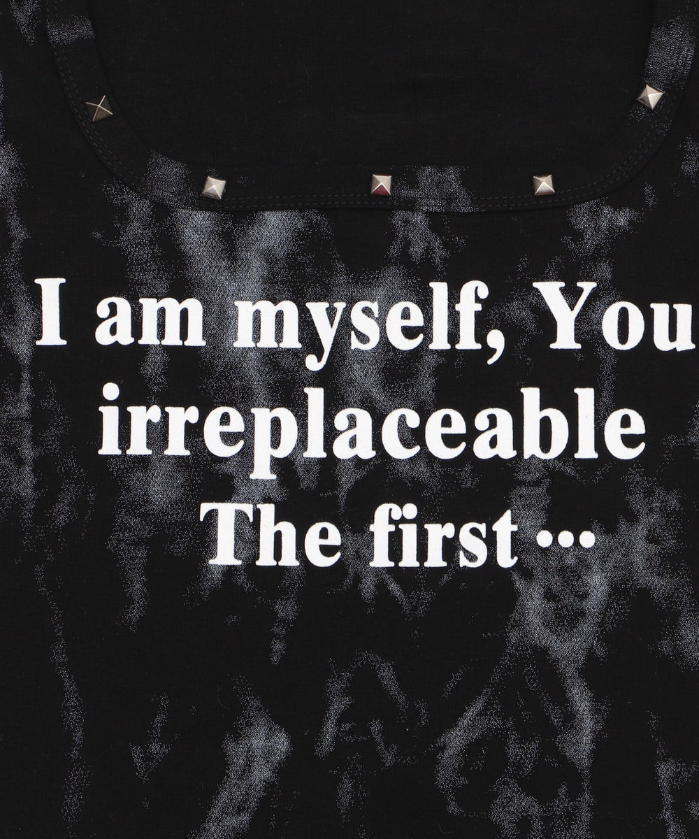 ネックラインスタッズピチT