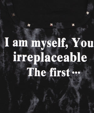 ネックラインスタッズピチT