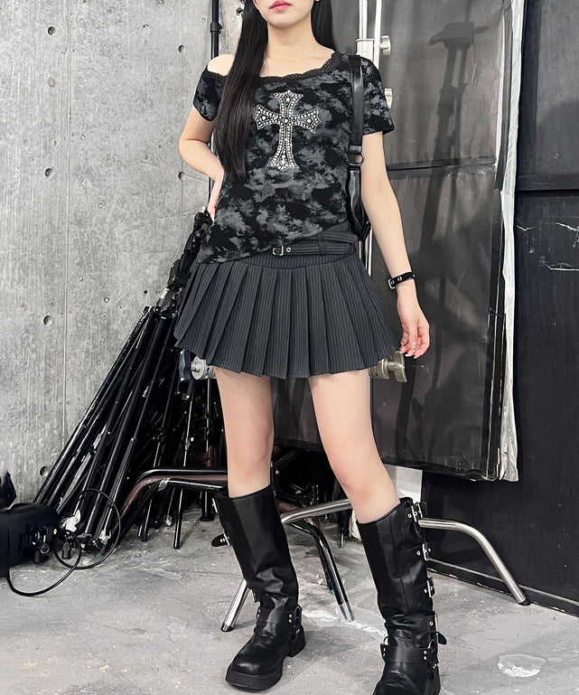 ブラック モデル：154㎝ FREE着用