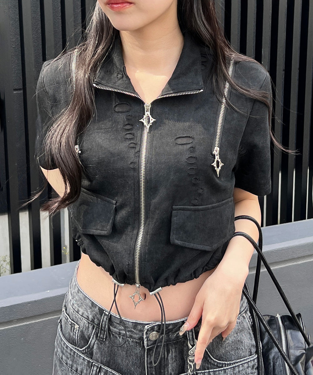 ブラック モデル：154㎝ FREE着用