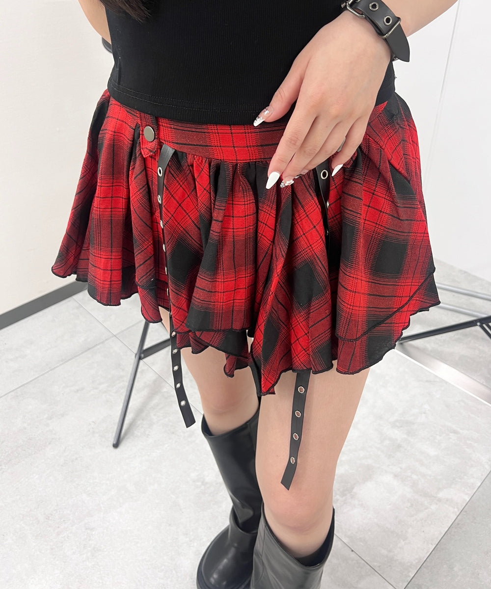 レッド モデル：154㎝ FREE着用