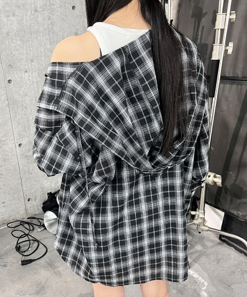 ブラック モデル：154㎝ FREE着用