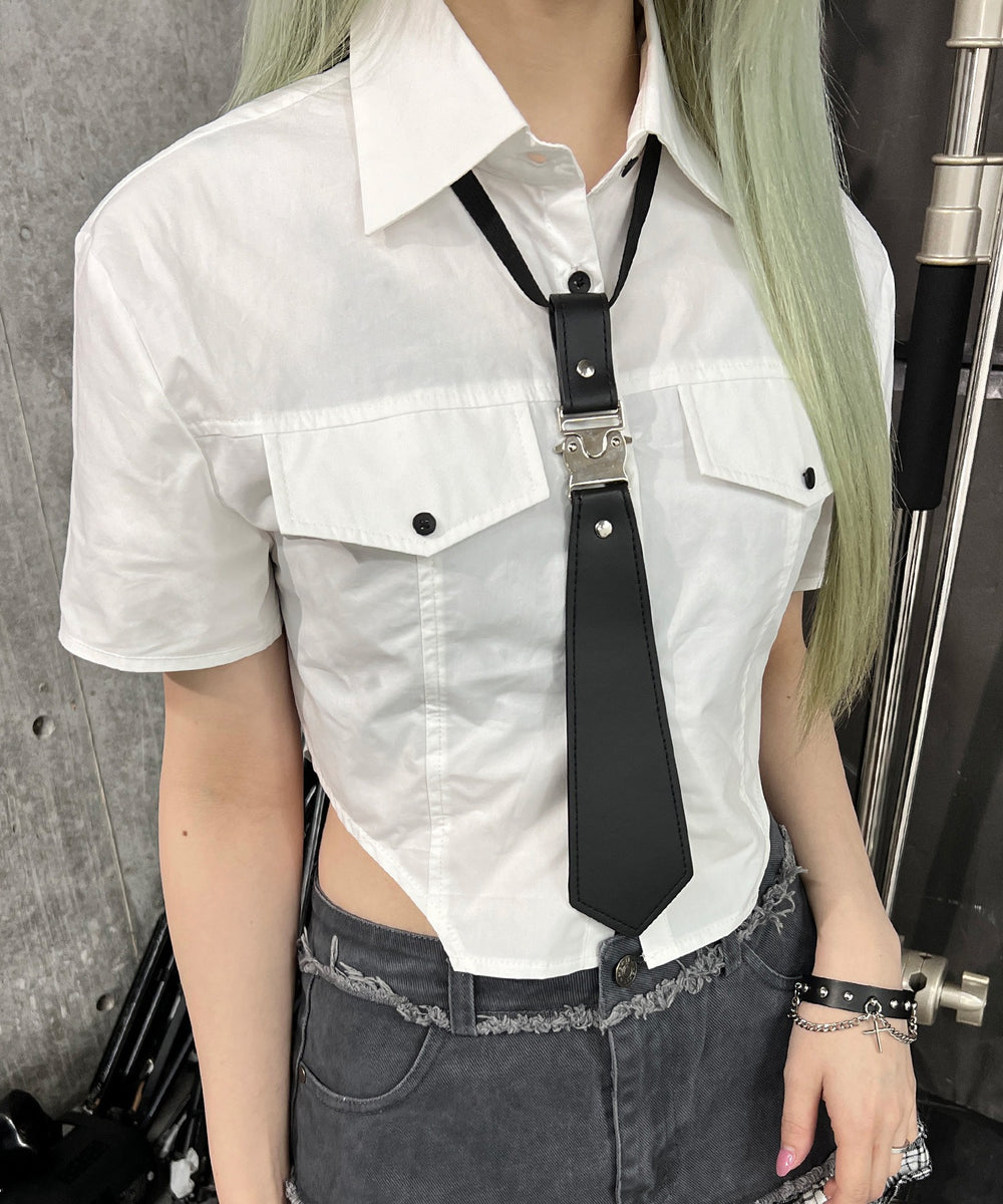 ホワイト モデル：160㎝ FREE着用