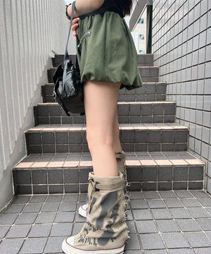 カーキ モデル：154㎝ FREE着用