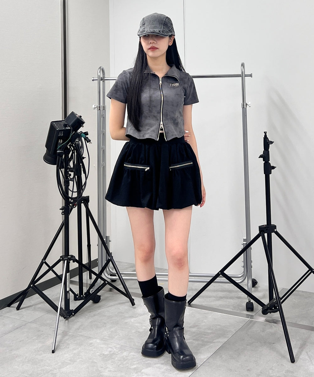 ブラック モデル：154㎝ FREE着用