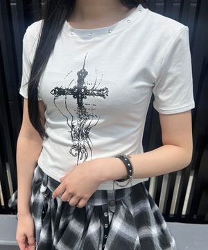 ホワイト モデル：154㎝ FREE着用