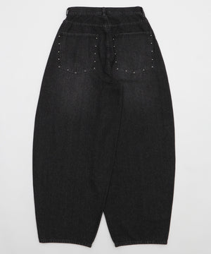 スタッズバレルデニム