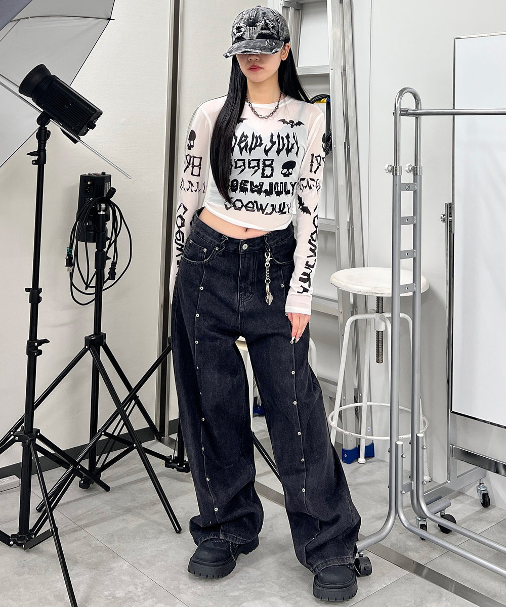 ブラック モデル：154㎝ S着用