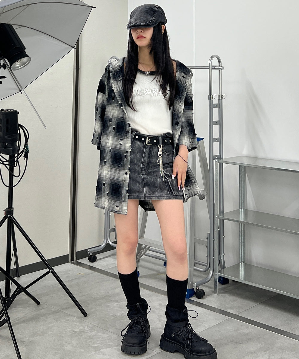 ブラック モデル：154㎝ FREE着用