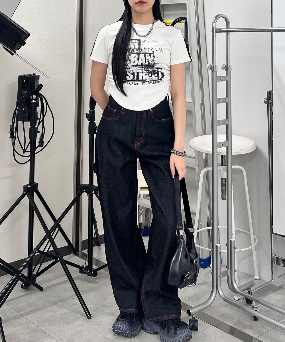 ホワイト モデル：154㎝ FREE着用