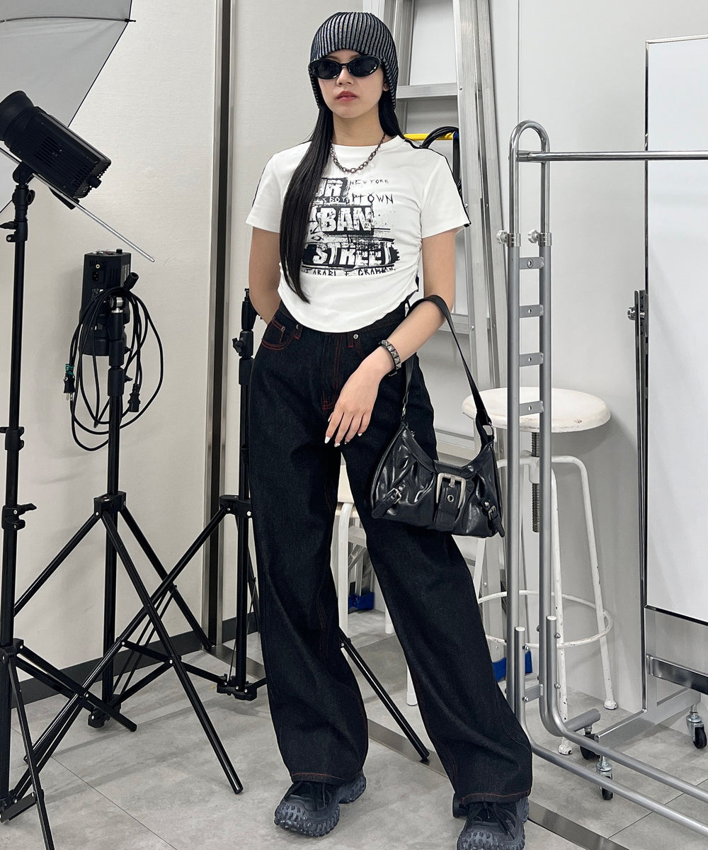 ホワイト モデル：154㎝ FREE着用