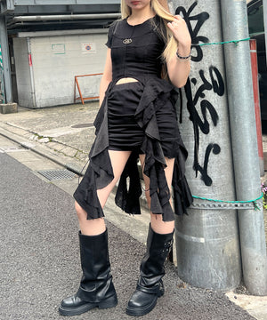 ブラック モデル：160㎝ FREE着用