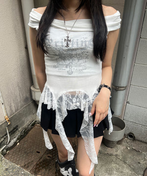 ホワイト モデル：154㎝ FREE着用