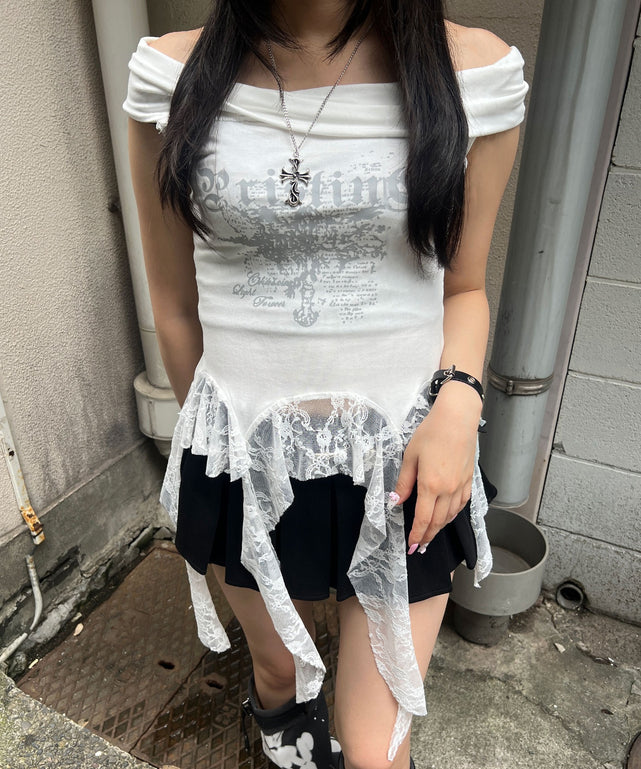 ホワイト モデル：154㎝ FREE着用