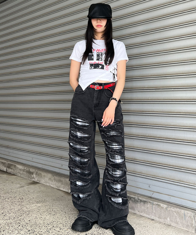 ホワイト モデル：154㎝ FREE着用